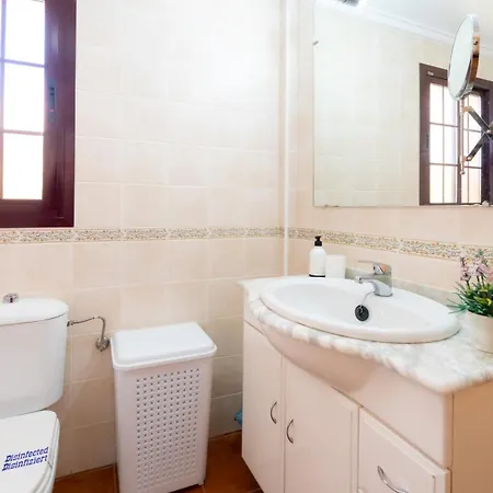 Planta Baja En Club Salino Con Piscina Comunitaria Apartamento